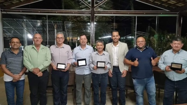 Vereadores participam do evento comemorativo dos 50 anos do Centro Recreativo de Cláudio (CRC)