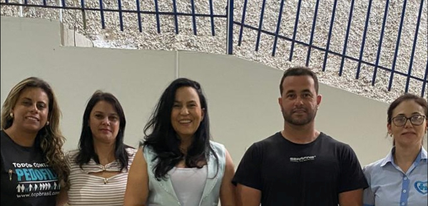 Rosângela Diretora representa Câmara em sorteio de vagas da Creche Mãe Chica