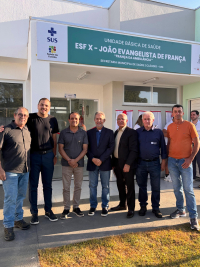 Vereadores participam da inauguração da ESF X no Bairro São Francisco