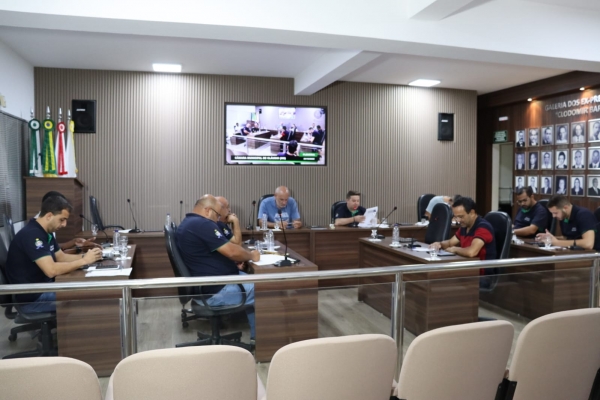 Com agilidade, Câmara analisa nas comissões e vota no mesmo dia projeto que suplementa orçamento destinado ao pagamento de servidores da prefeitura
