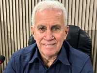 Kaká Amorim defende permanência da feira na praça e cobra critérios iguais para eventos da Prefeitura